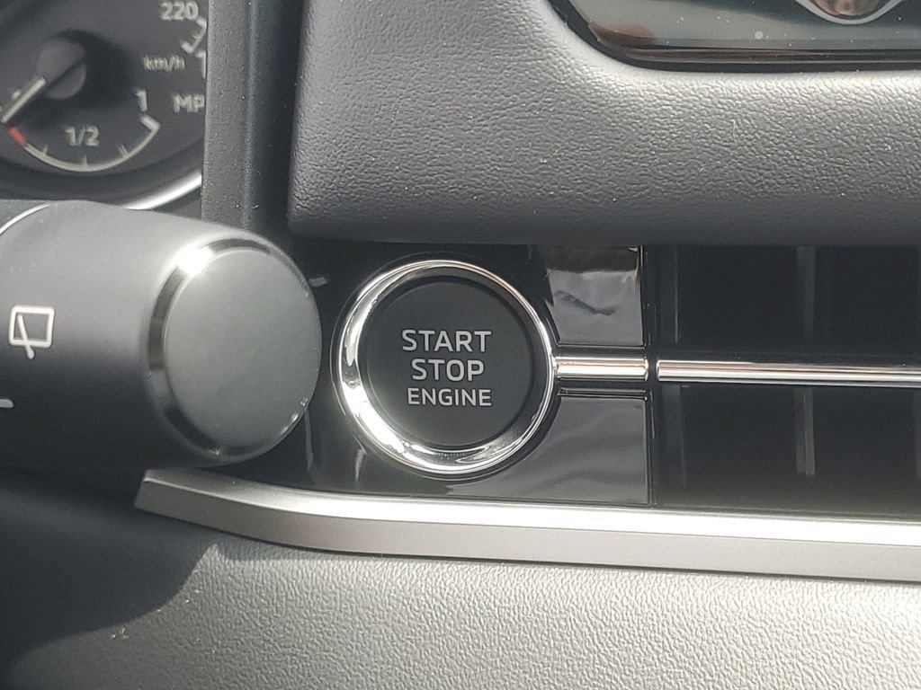 New 2026 Mitsubishi Outlander AWD image 29