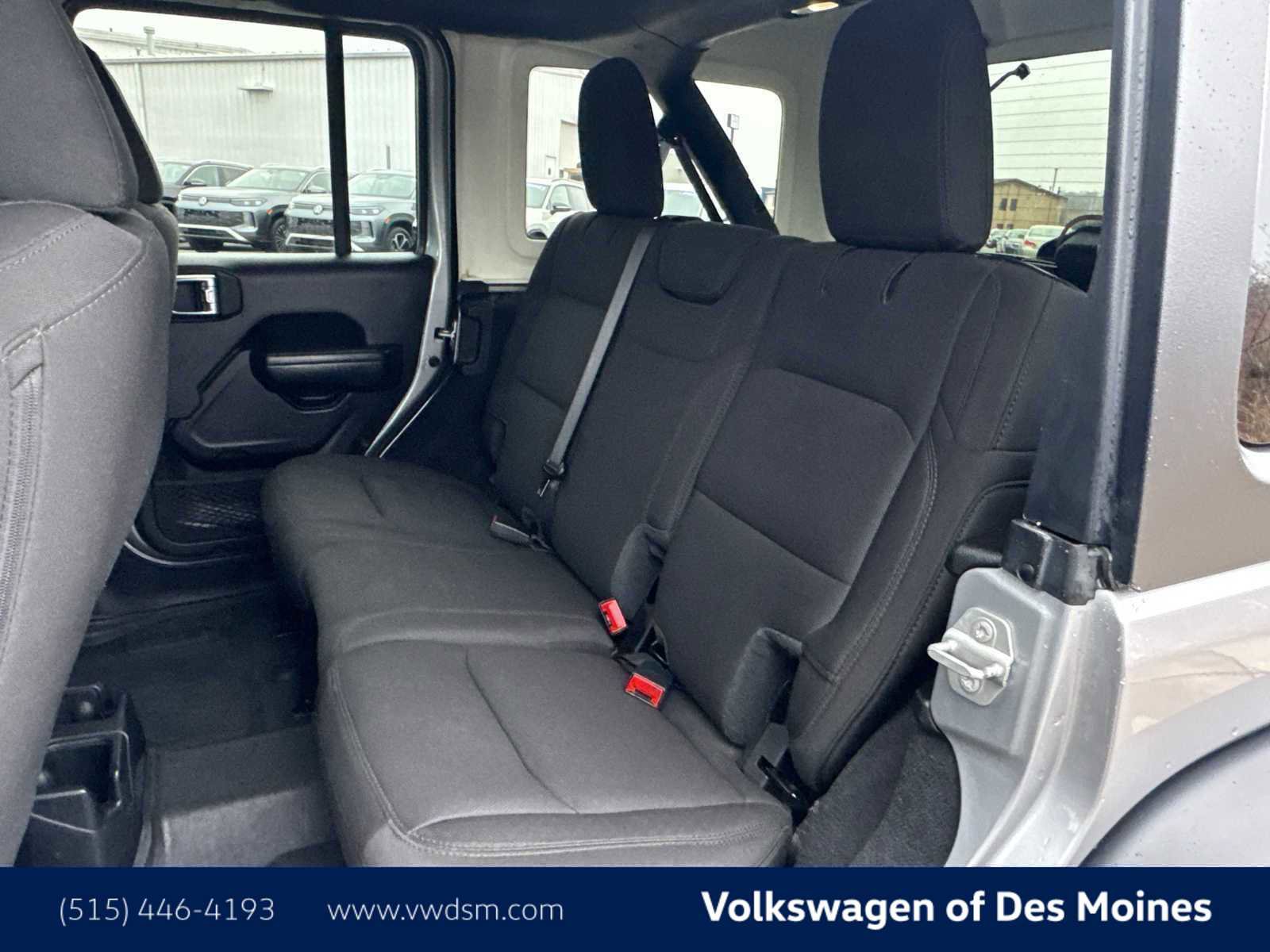 Used 2021 Jeep Wrangler Unlimited Willys image 12