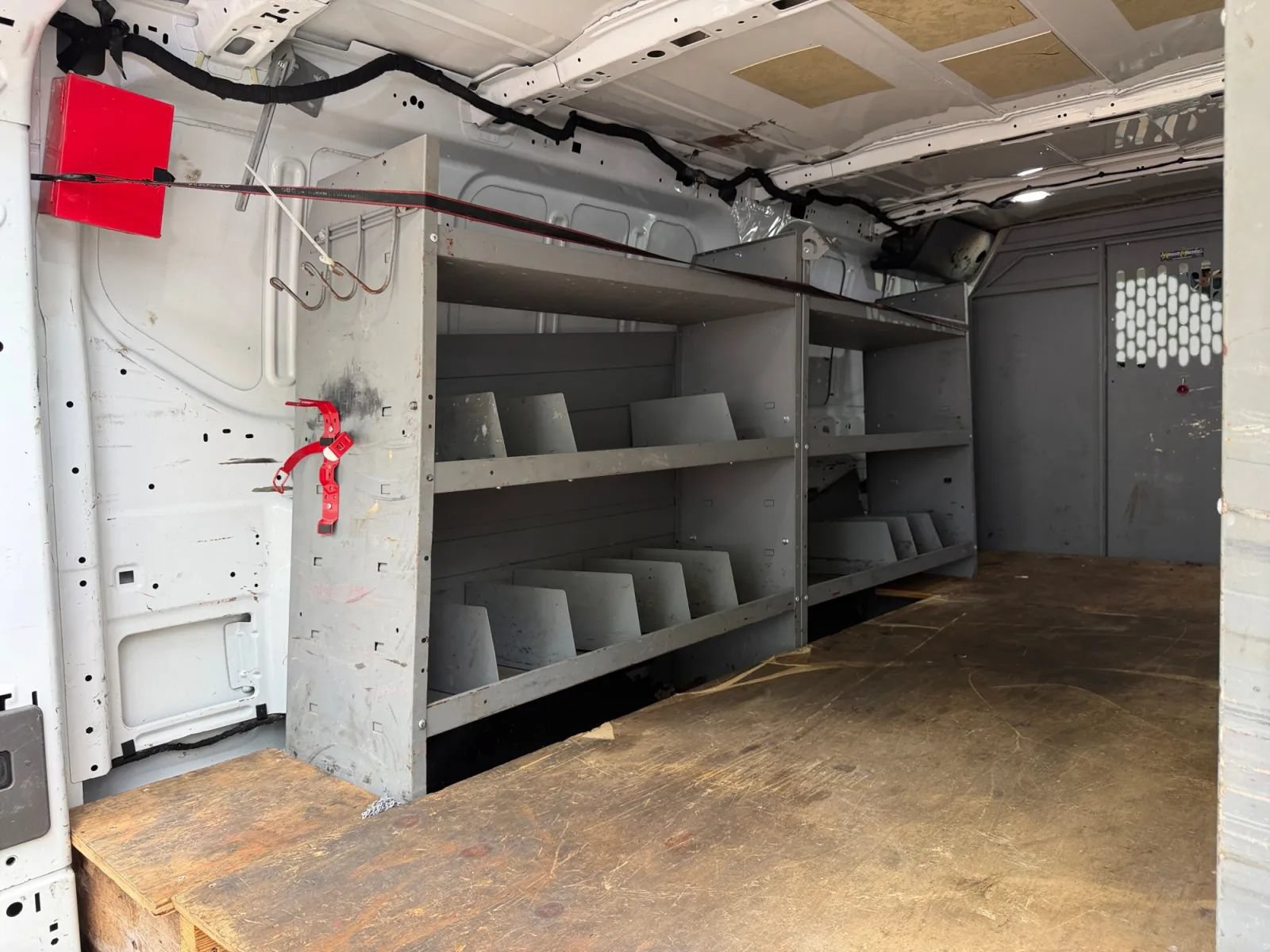 Used 2020 Ford Transit 250 Low Roof RWD image 27