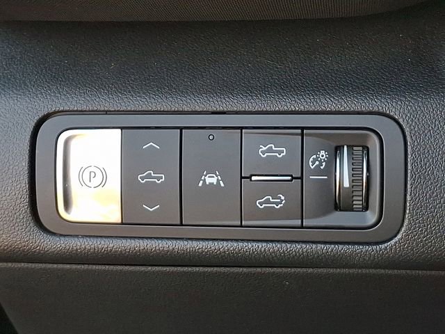 Used 2024 Chevrolet Silverado EV RST image 27