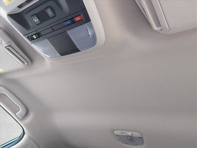 Used 2019 Subaru Crosstrek 2.0i Premium w/ Eyesight System image 16