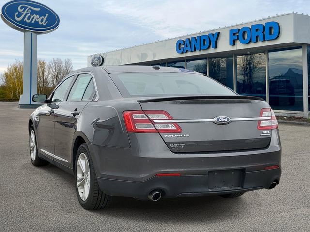 Certified 2018 Ford Taurus SEL FWD image 3