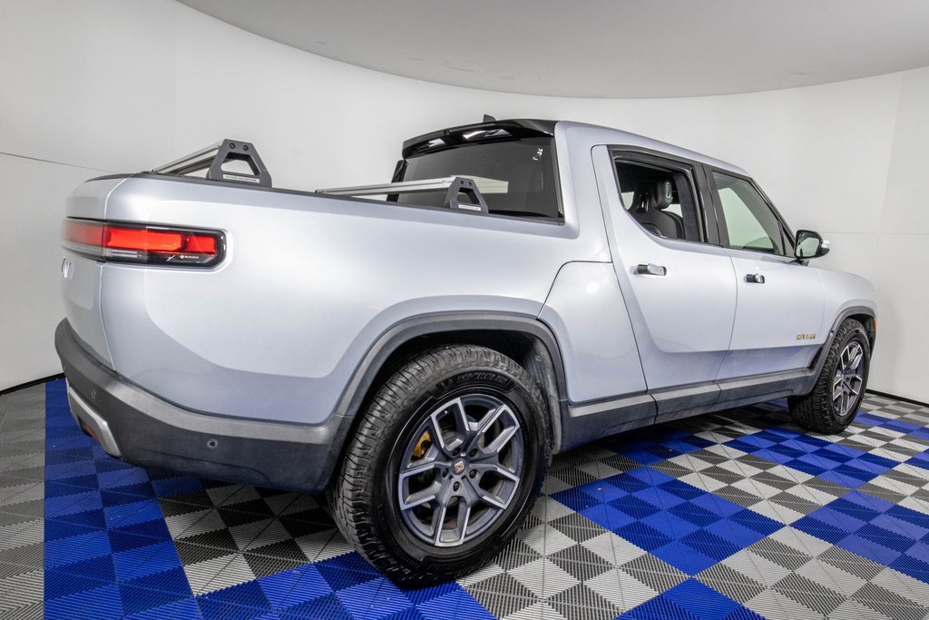 Used 2023 Rivian R1T Adventure image 5