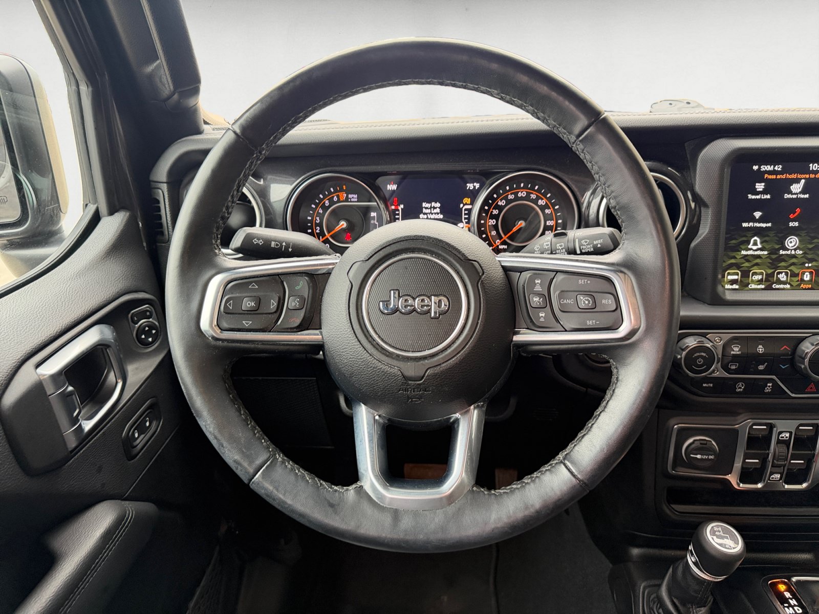Used 2022 Jeep Wrangler Unlimited Sahara AWD/4WD image 11