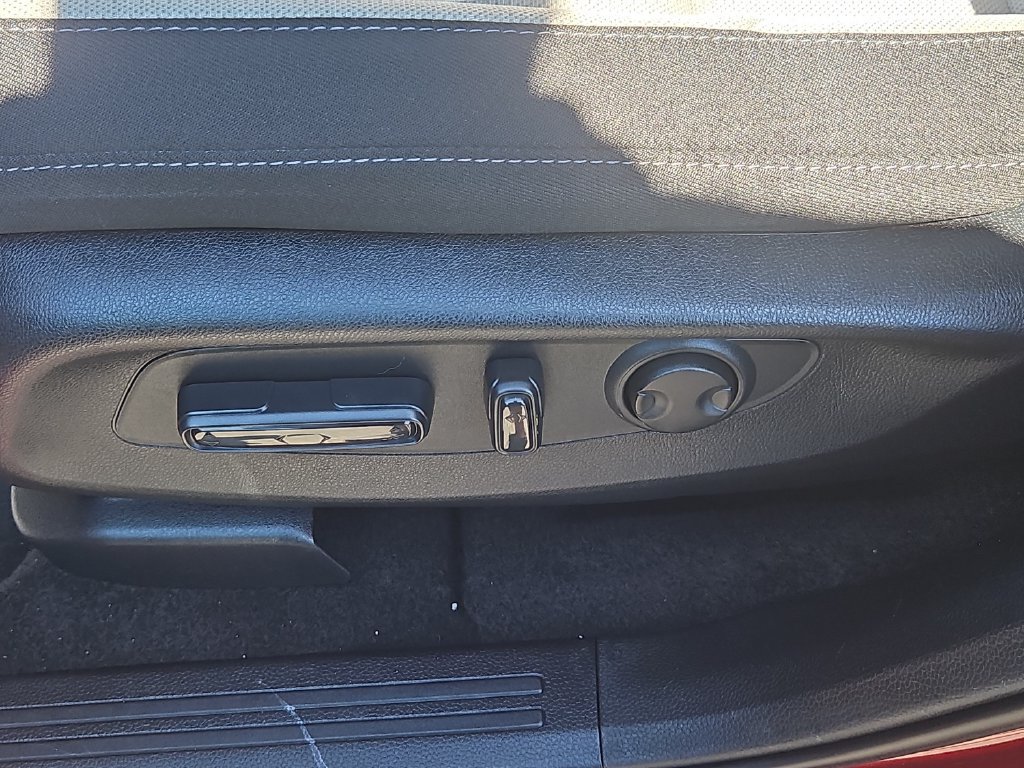 Certified 2025 Honda CR-V EX image 20