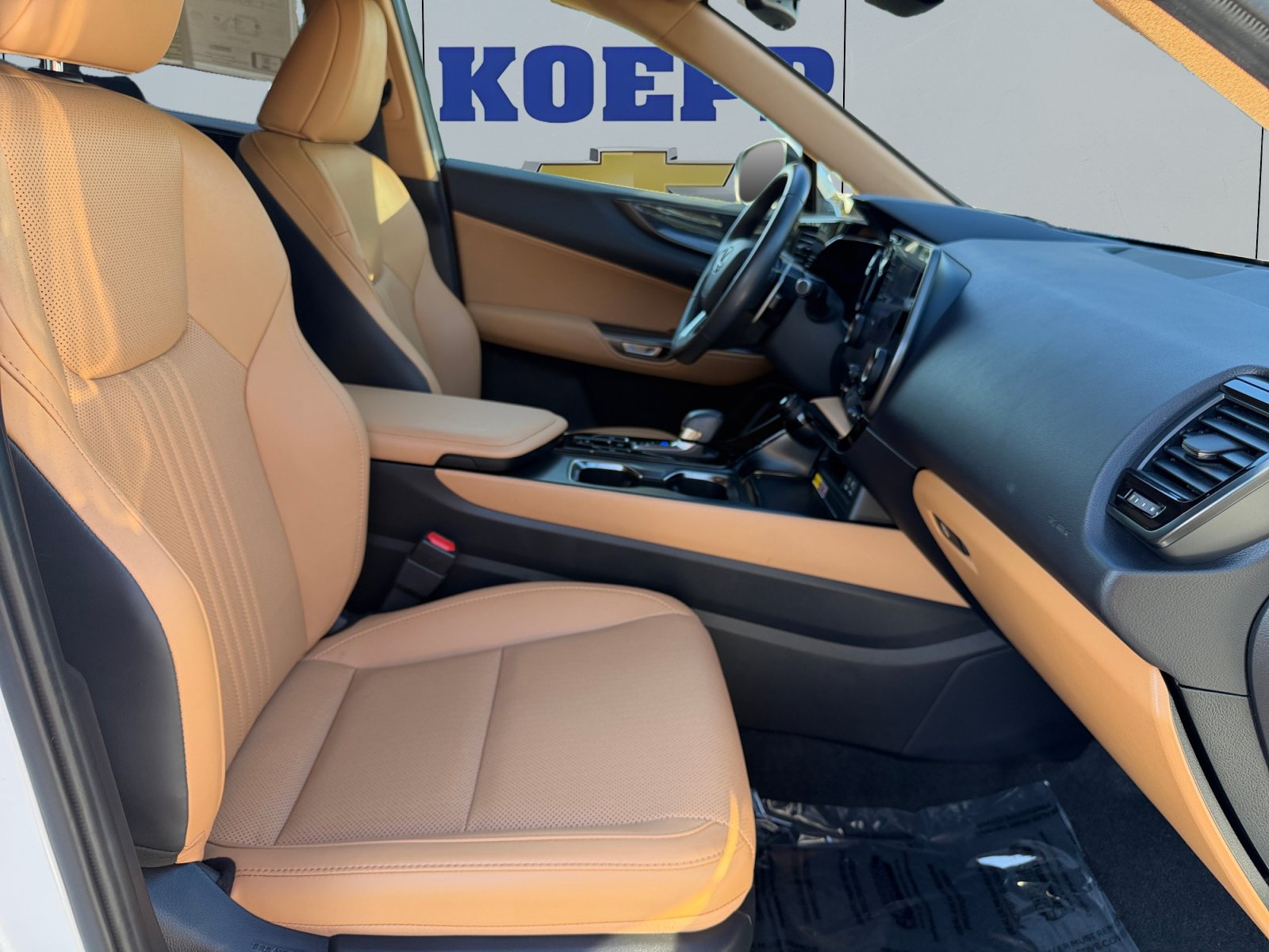 Used 2024 Lexus NX 250 FWD image 17