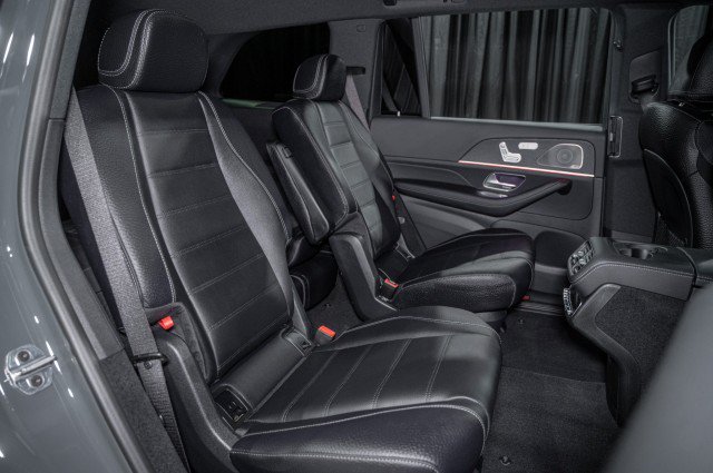 New 2026 Mercedes-Benz GLS 450 4MATIC image 12