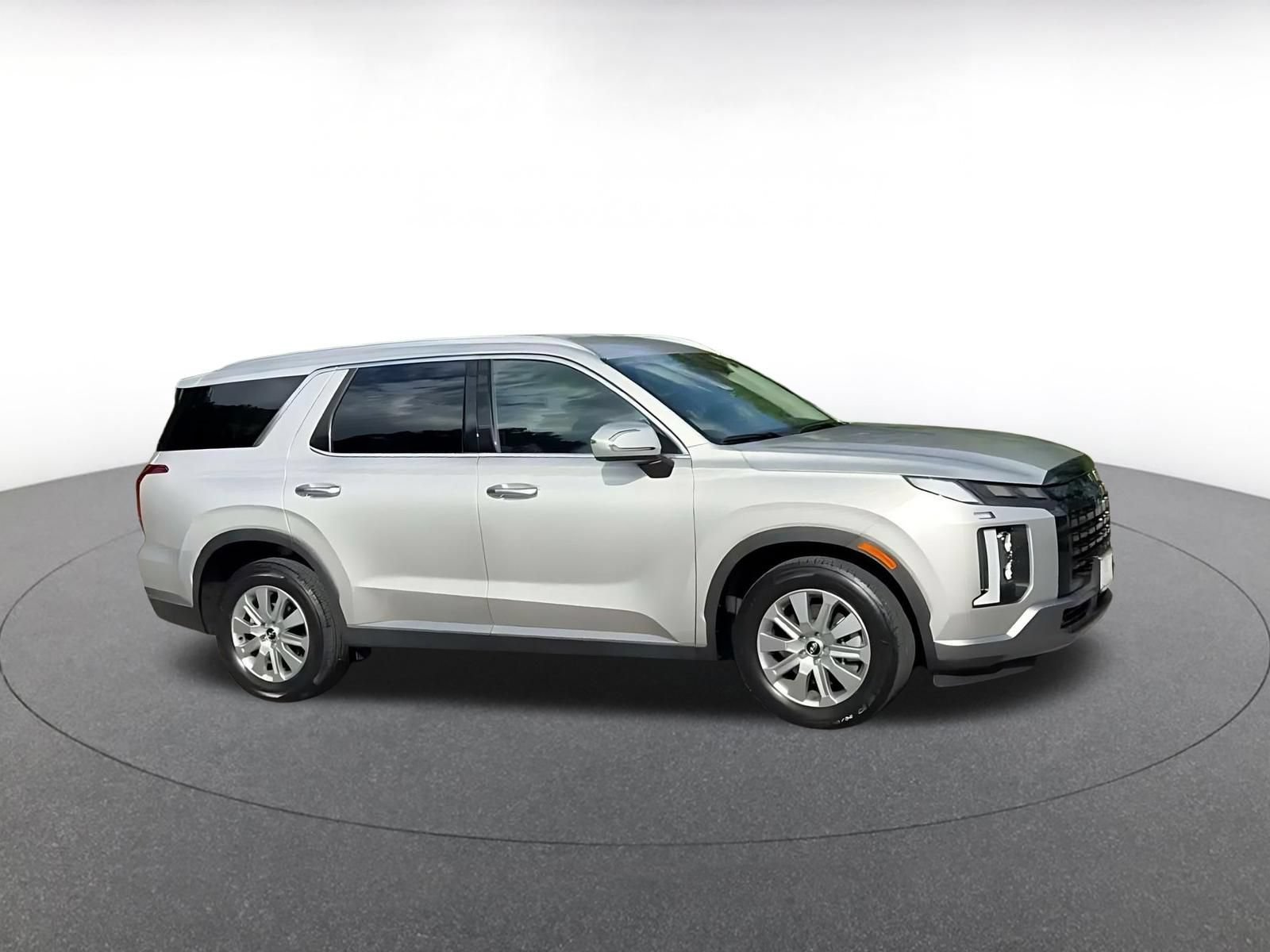 Used 2025 Hyundai Palisade SEL AWD/4WD image 2