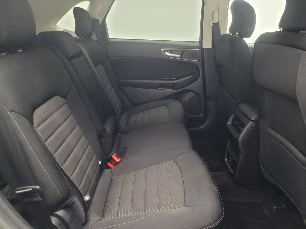 Used 2017 Ford Edge SEL AWD/4WD image 19