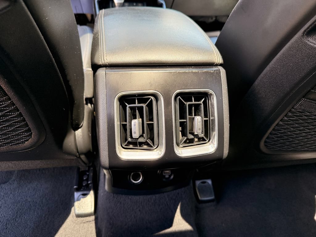 Used 2023 Kia Sorento S w/ Panoramic Sunroof Package FWD image 26