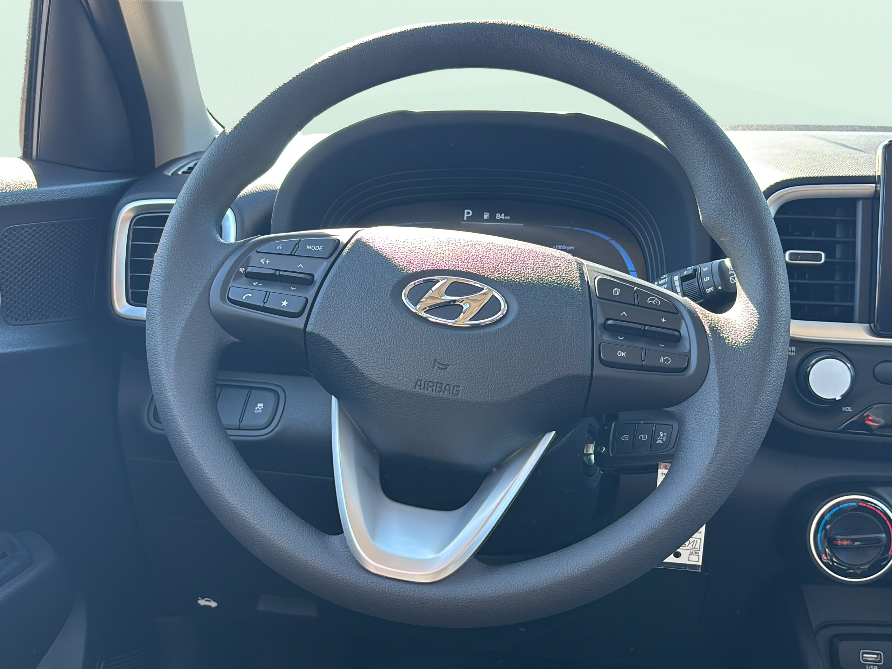 New 2026 Hyundai Venue SE FWD image 13