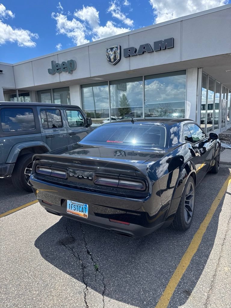 Used 2019 Dodge Challenger SRT Hellcat Redeye RWD video 2