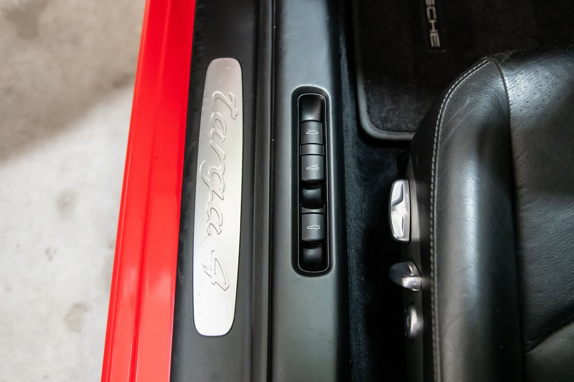 Used 2007 Porsche 911 Targa 4 AWD/4WD image 34