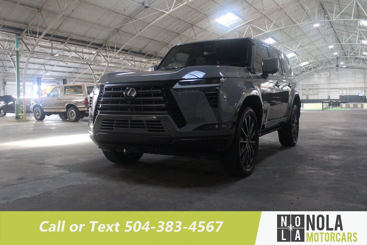 Used 2024 Lexus GX 550 image 2