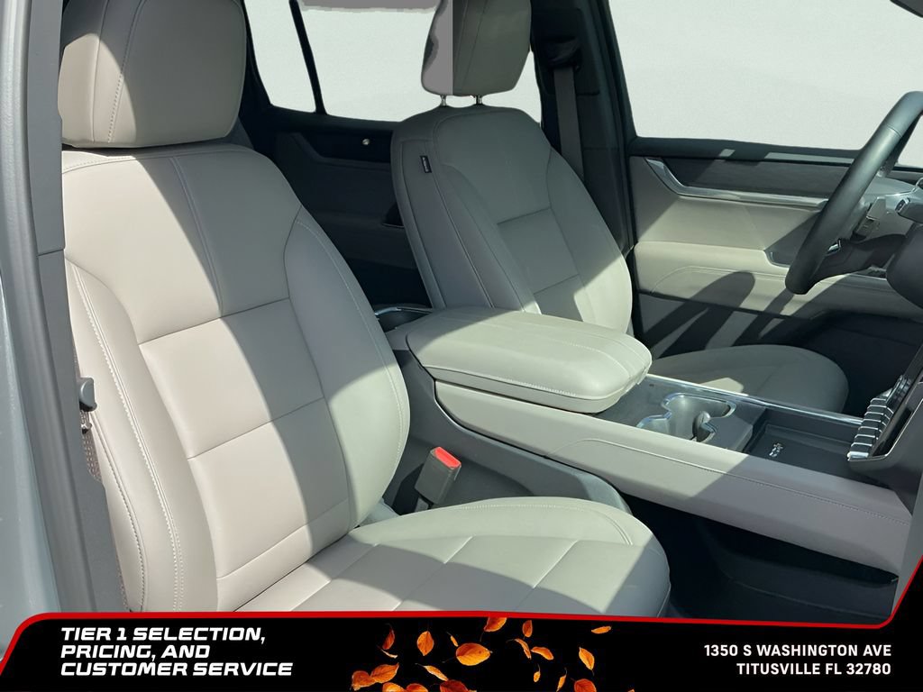 New 2026 GMC Acadia Elevation w/ Elevation Premium Package FWD image 16