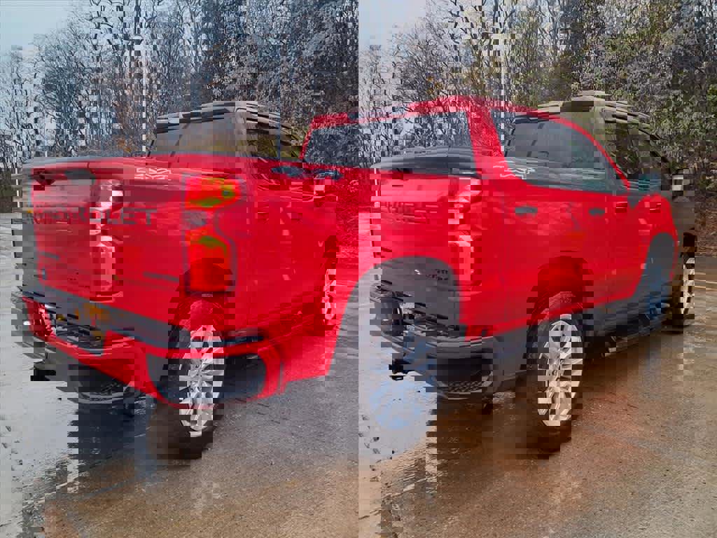 Used 2020 Chevrolet Silverado 1500 Custom w/ Custom Value Package image 7