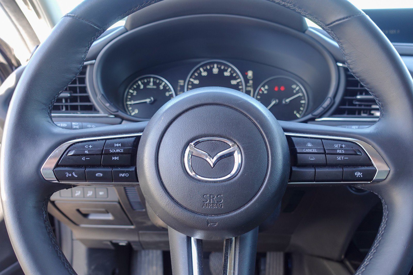 Certified 2025 MAZDA CX-30 AWD 2.5 S w/ Preferred Package image 13