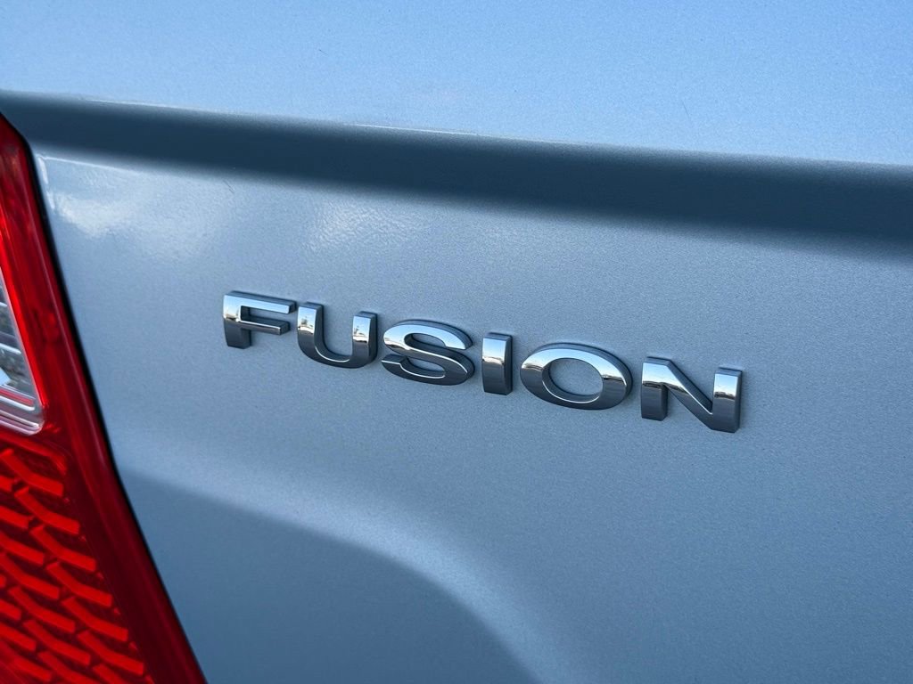 Used 2010 Ford Fusion Hybrid image 12