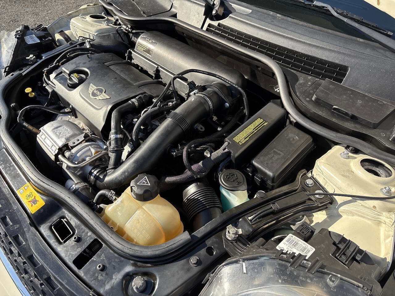 Used 2011 MINI Cooper S image 23