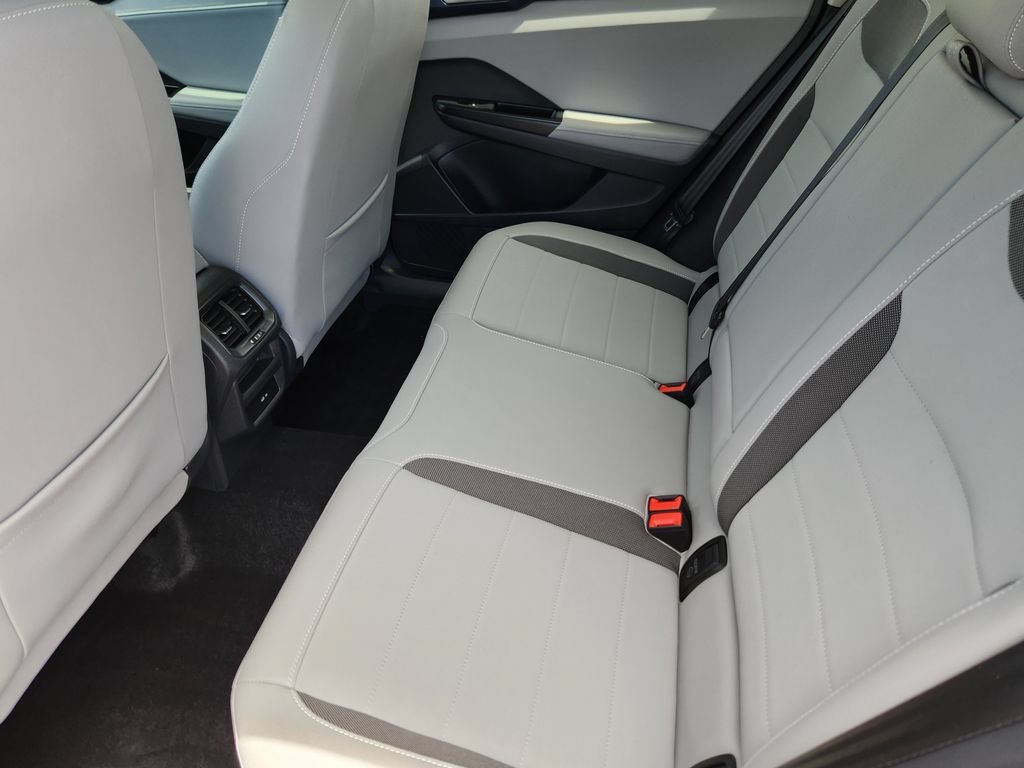 Certified 2024 Volkswagen Taos SE AWD/4WD image 13