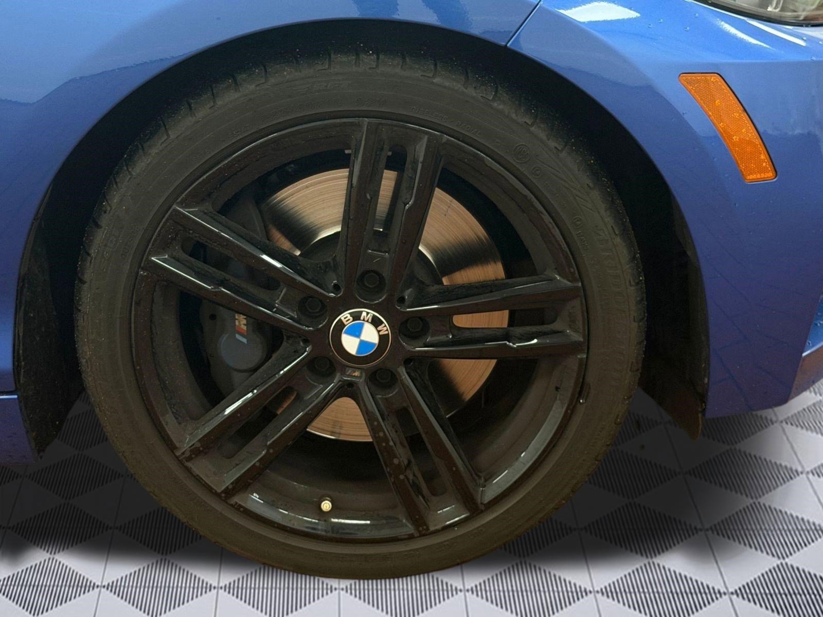 Used 2020 BMW 230i 230i w/ M Sport Package image 9