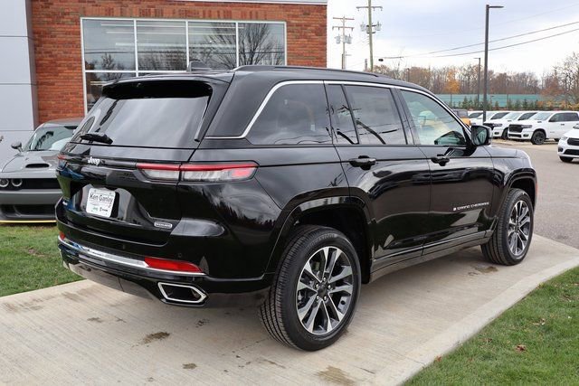 New 2025 Jeep Grand Cherokee Overland w/ Adv Protech Group III image 37