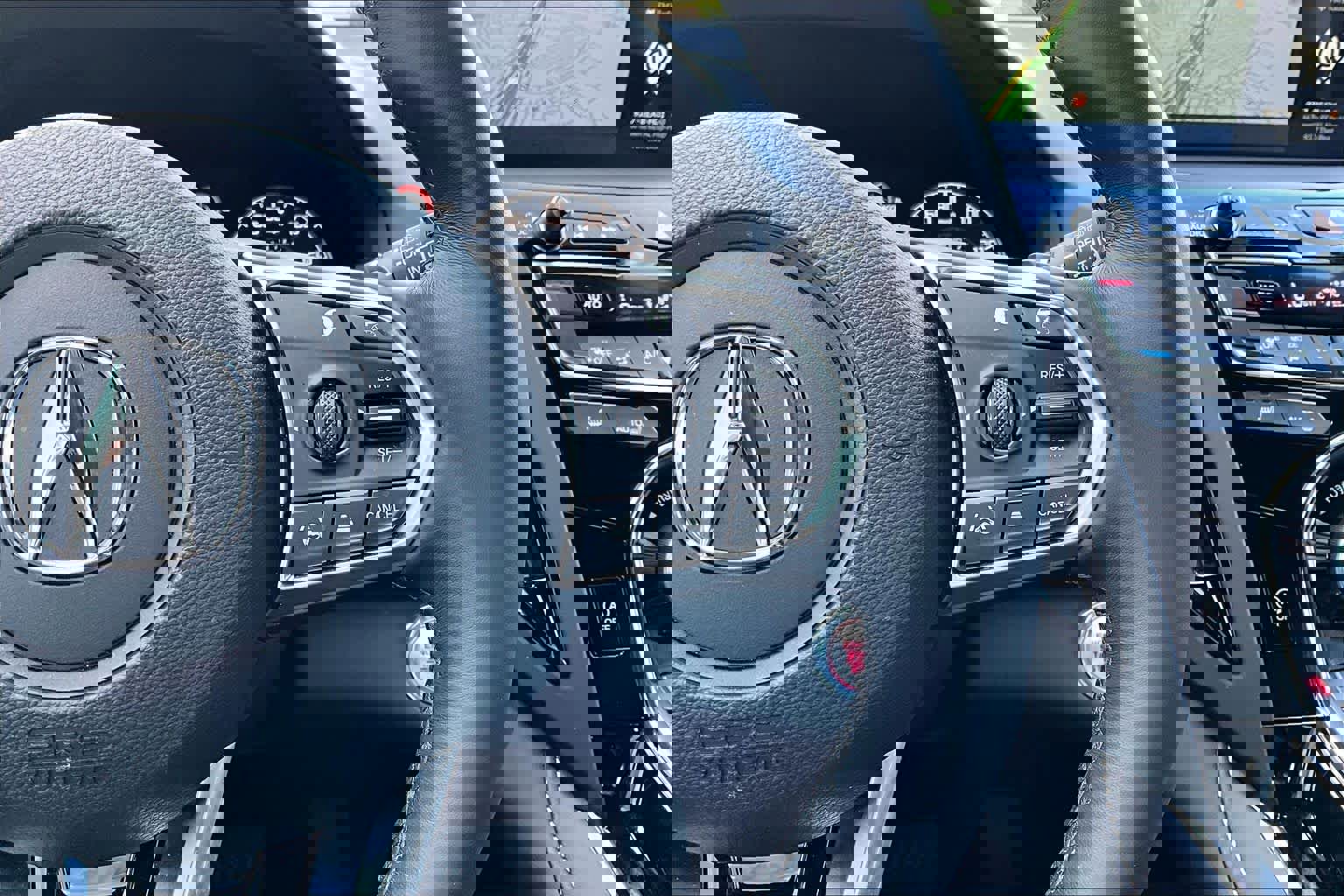 Used 2025 Acura RDX SH-AWD w/ Technology Package image 25