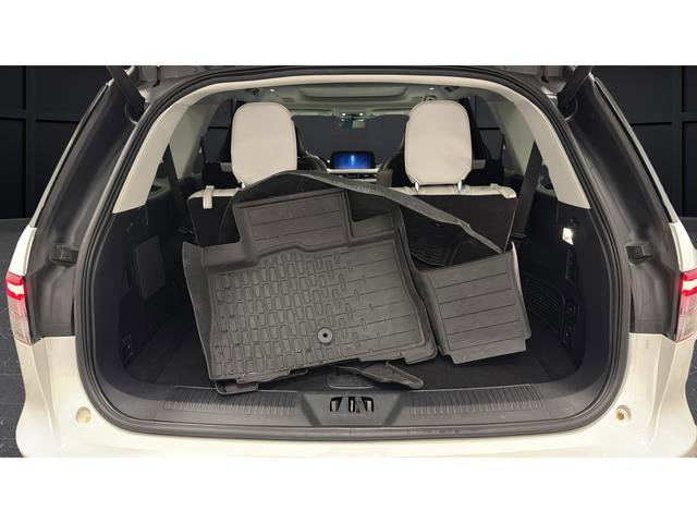 Used 2025 Lincoln Aviator Reserve w/ Equipment Group 201A AWD/4WD image 26