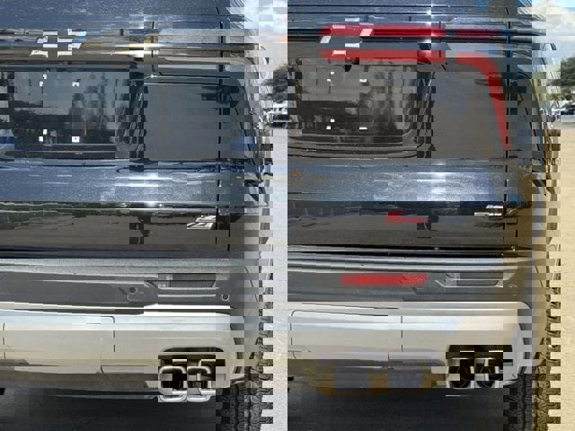 Used 2025 Chevrolet Traverse Z71 w/ Driver Confidence Package image 7