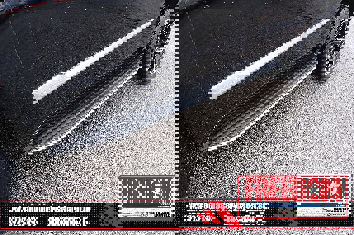 Used 2019 Cadillac Escalade Luxury AWD/4WD image 46