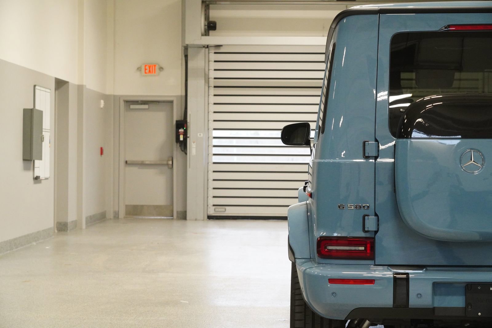 Used 2025 Mercedes-Benz G 580 w/ EQ Technology image 11