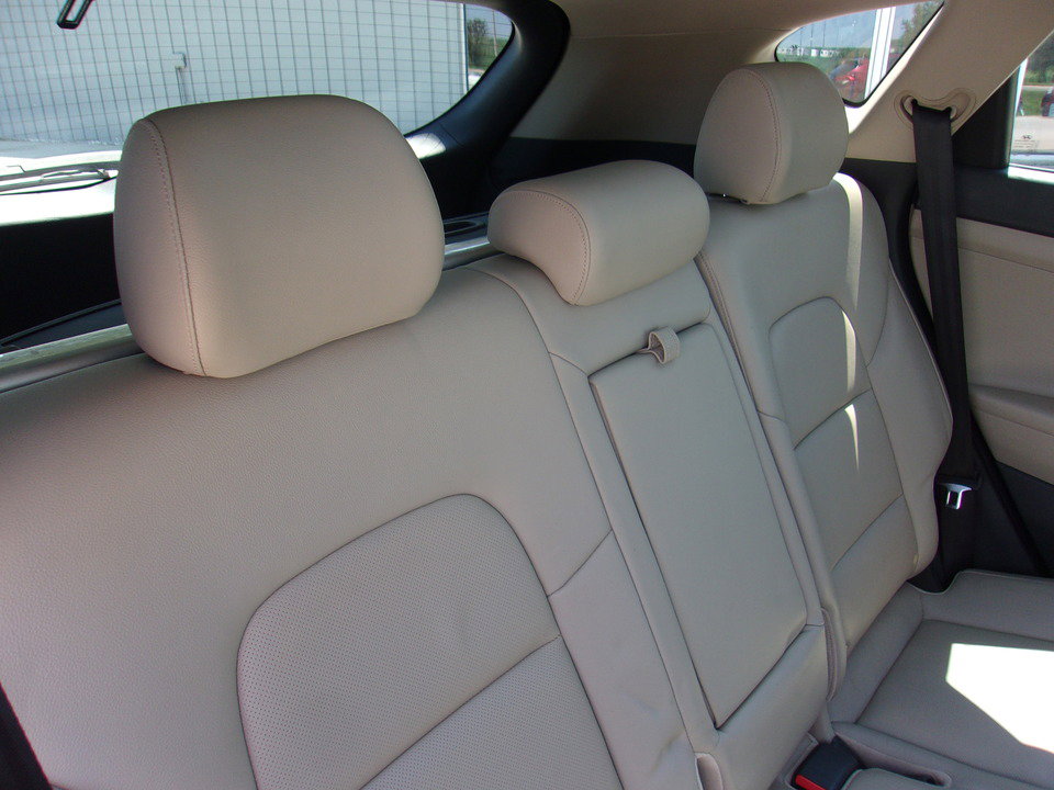 Used 2016 Hyundai Tucson Limited w/ Option Group 03 image 25