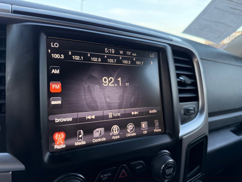 Used 2017 RAM 3500 Lone Star image 33