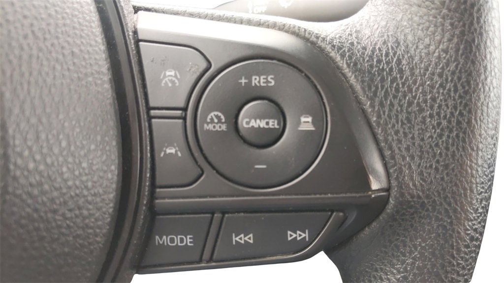 Used 2023 Toyota Corolla LE image 21