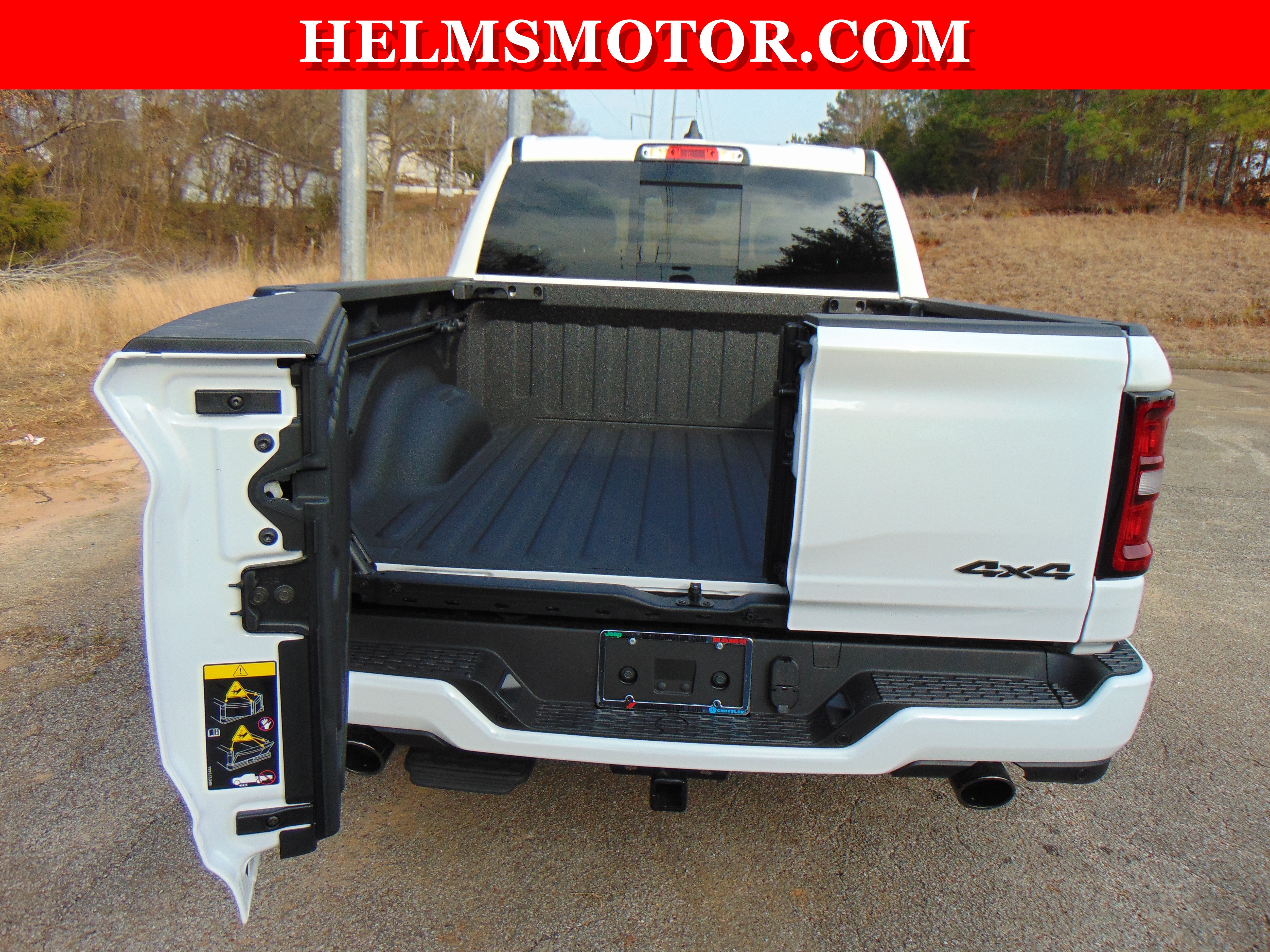 New 2026 RAM 1500 Laramie w/ Night Edition AWD/4WD image 28