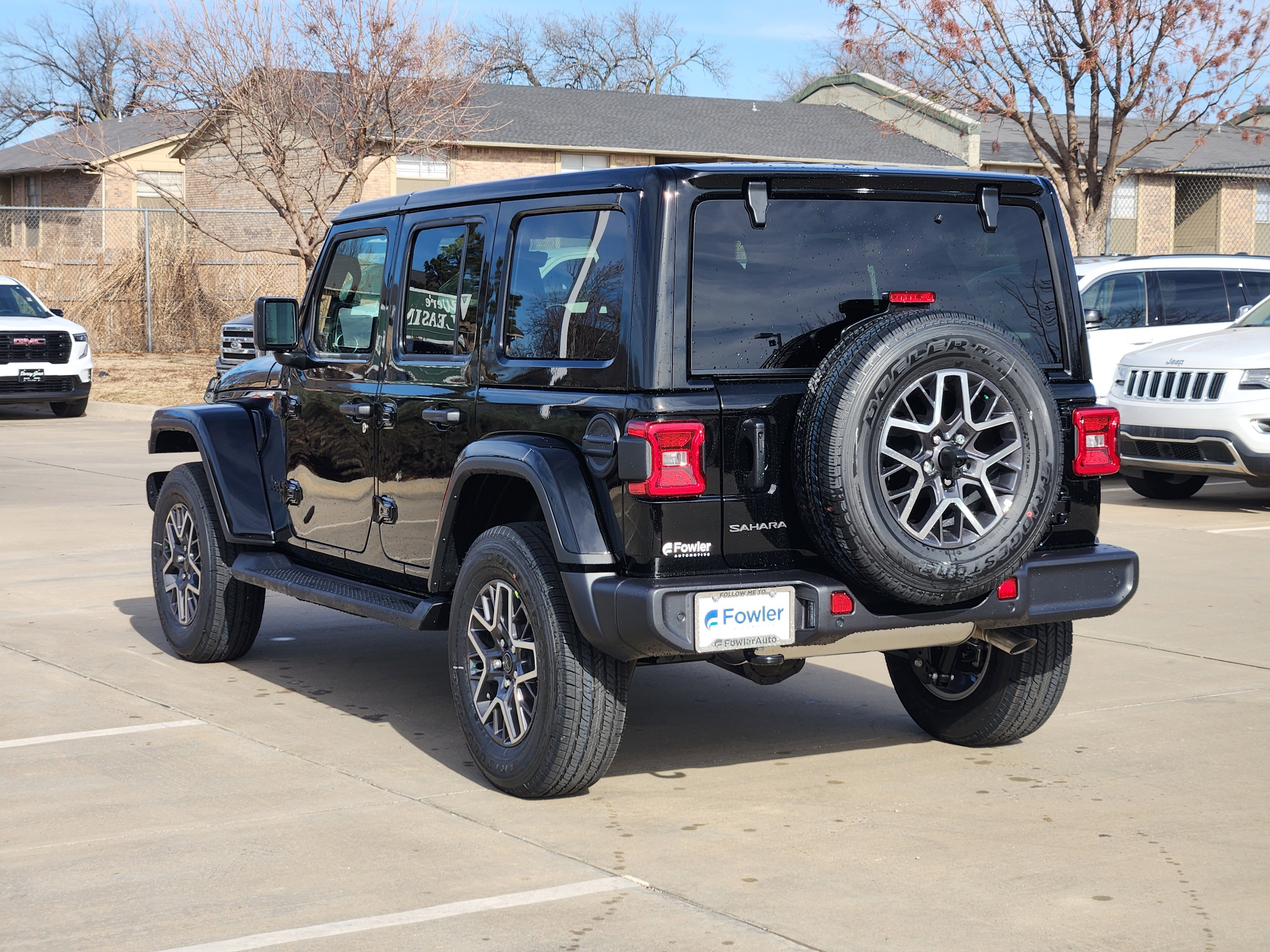 New 2026 Jeep Wrangler Unlimited Sahara AWD/4WD image 3