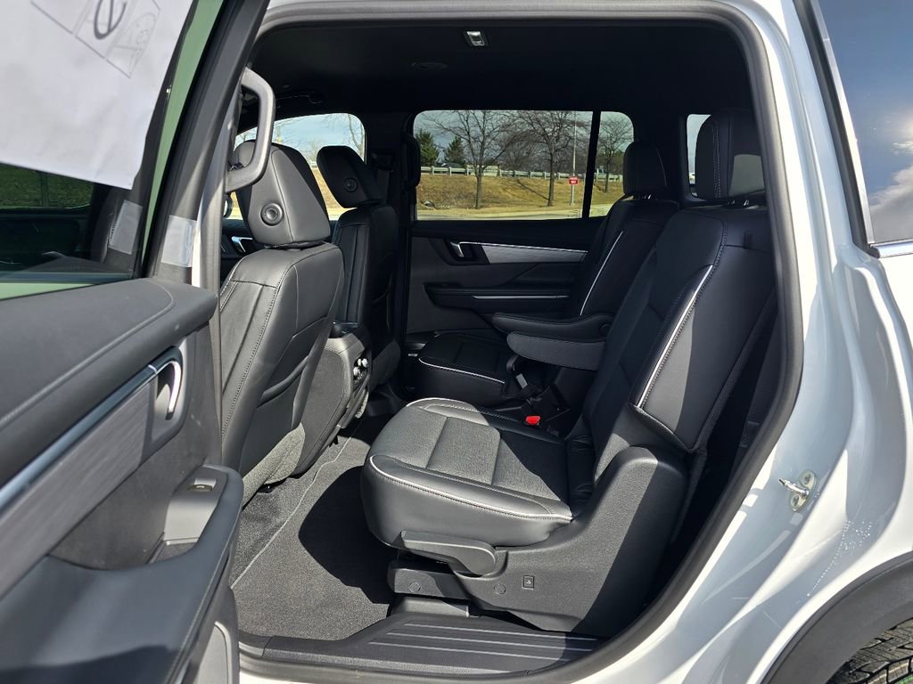 New 2026 Buick Enclave Preferred w/ Power Package image 26