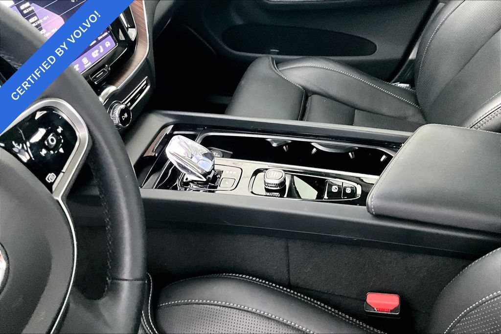 Certified 2023 Volvo XC60 T8 Ultimate w/ Climate Package AWD/4WD image 16