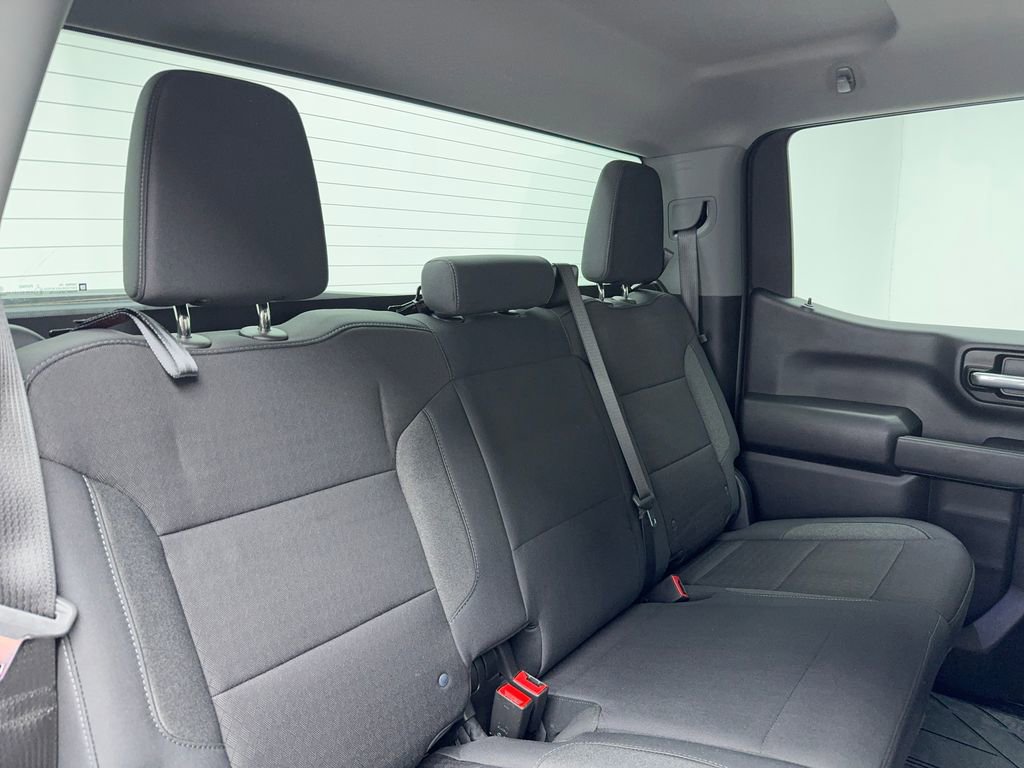 Used 2025 Chevrolet Silverado 1500 Custom image 46