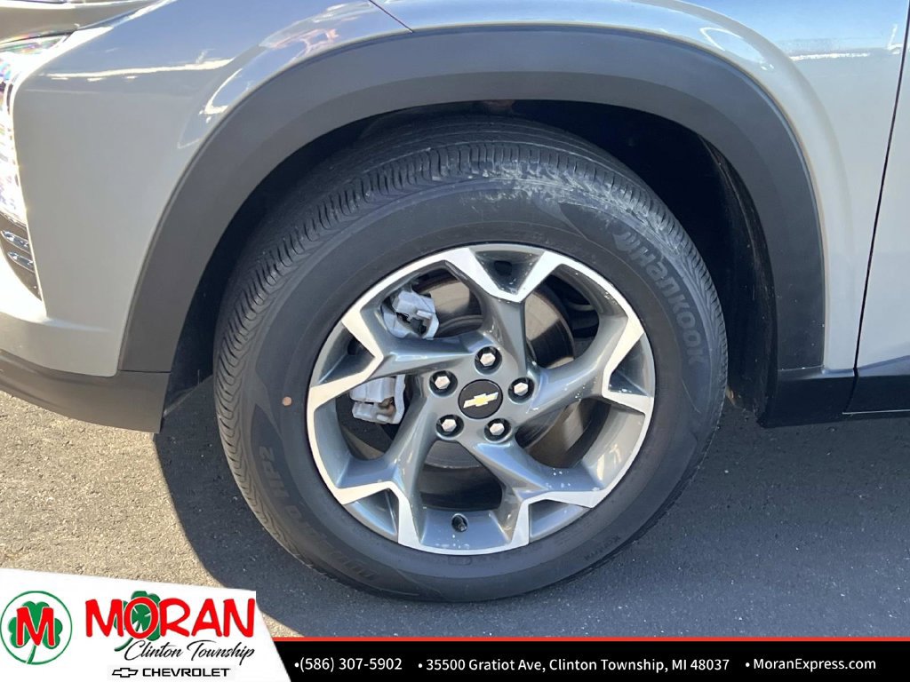 Certified 2024 Chevrolet Trax LT FWD image 10