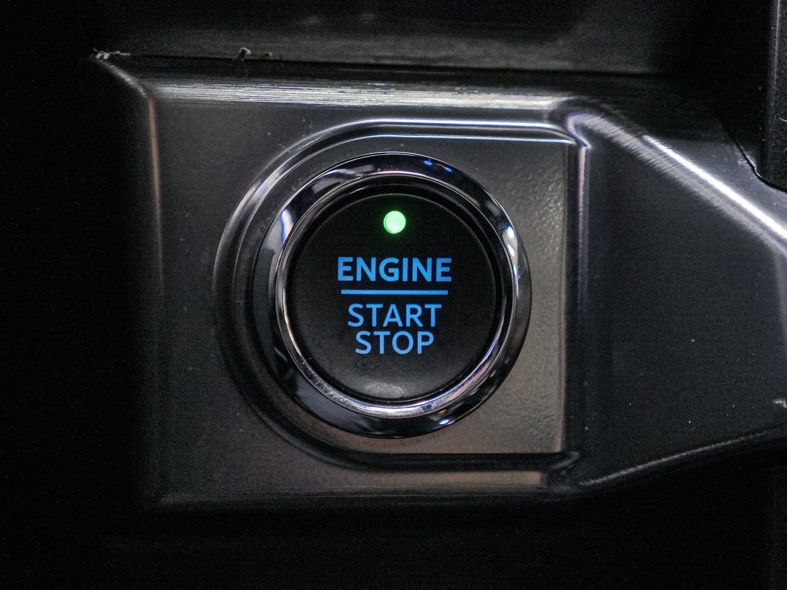 Certified 2023 Ford F150 Lariat w/ Equipment Group 502A High image 36