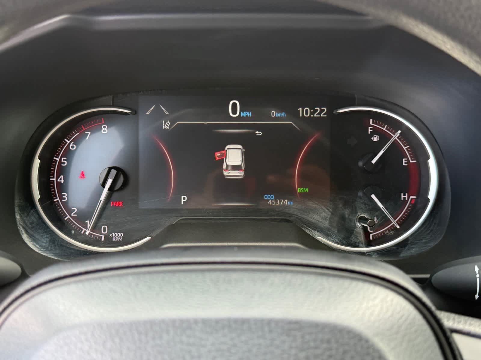Used 2025 Toyota RAV4 XLE FWD image 19