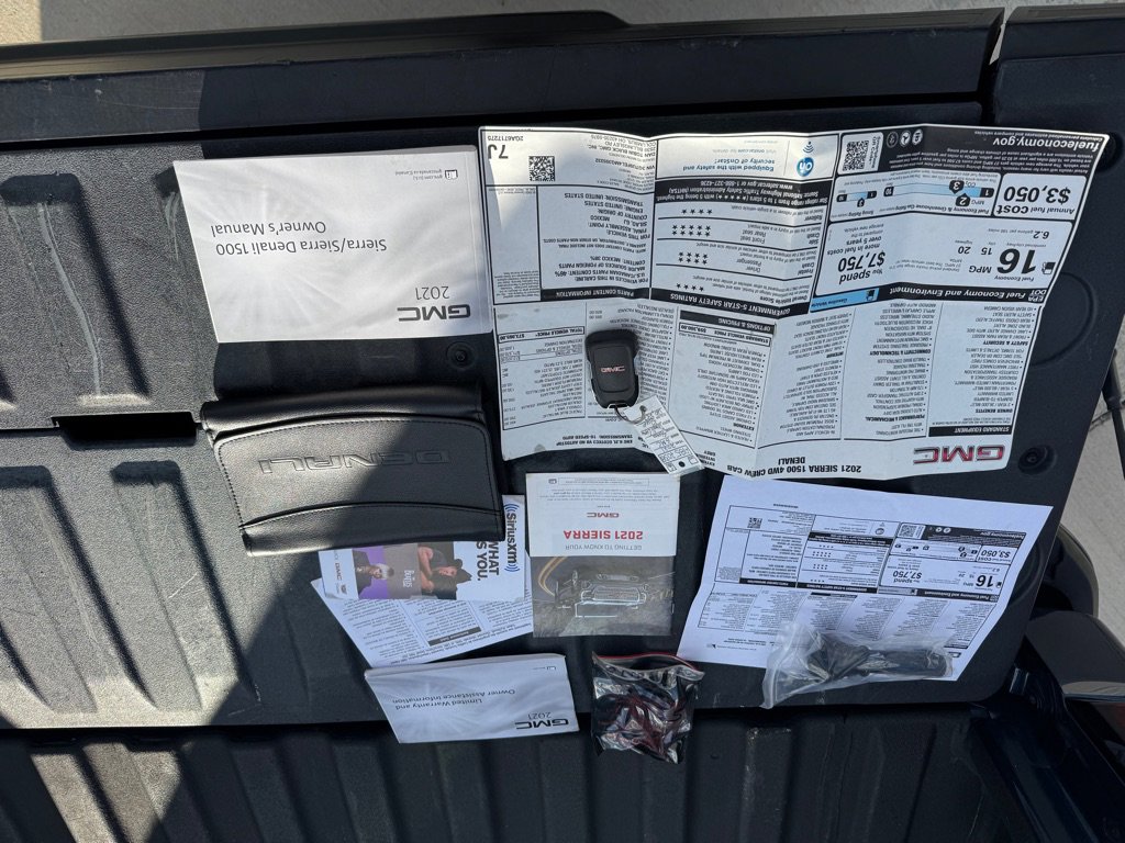 Used 2021 GMC Sierra 1500 Denali image 37