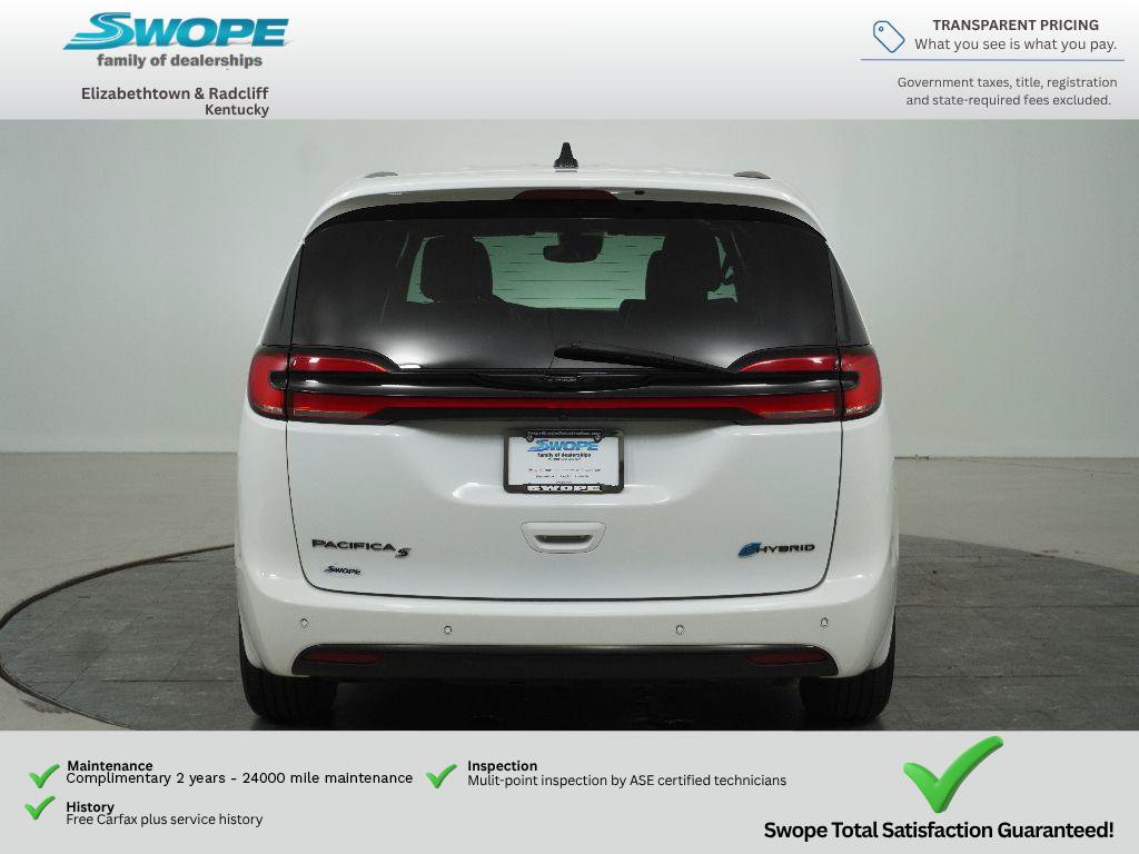 Used 2024 Chrysler Pacifica Limited FWD image 4