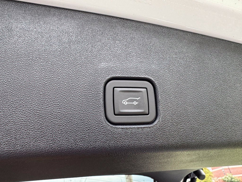 New 2027 Cadillac Optiq Sport RWD image 19