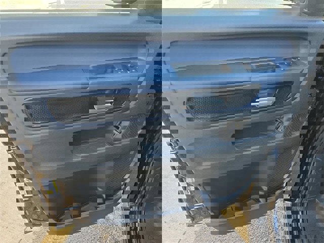 New 2025 Volkswagen ID. Buzz Pro S image 14