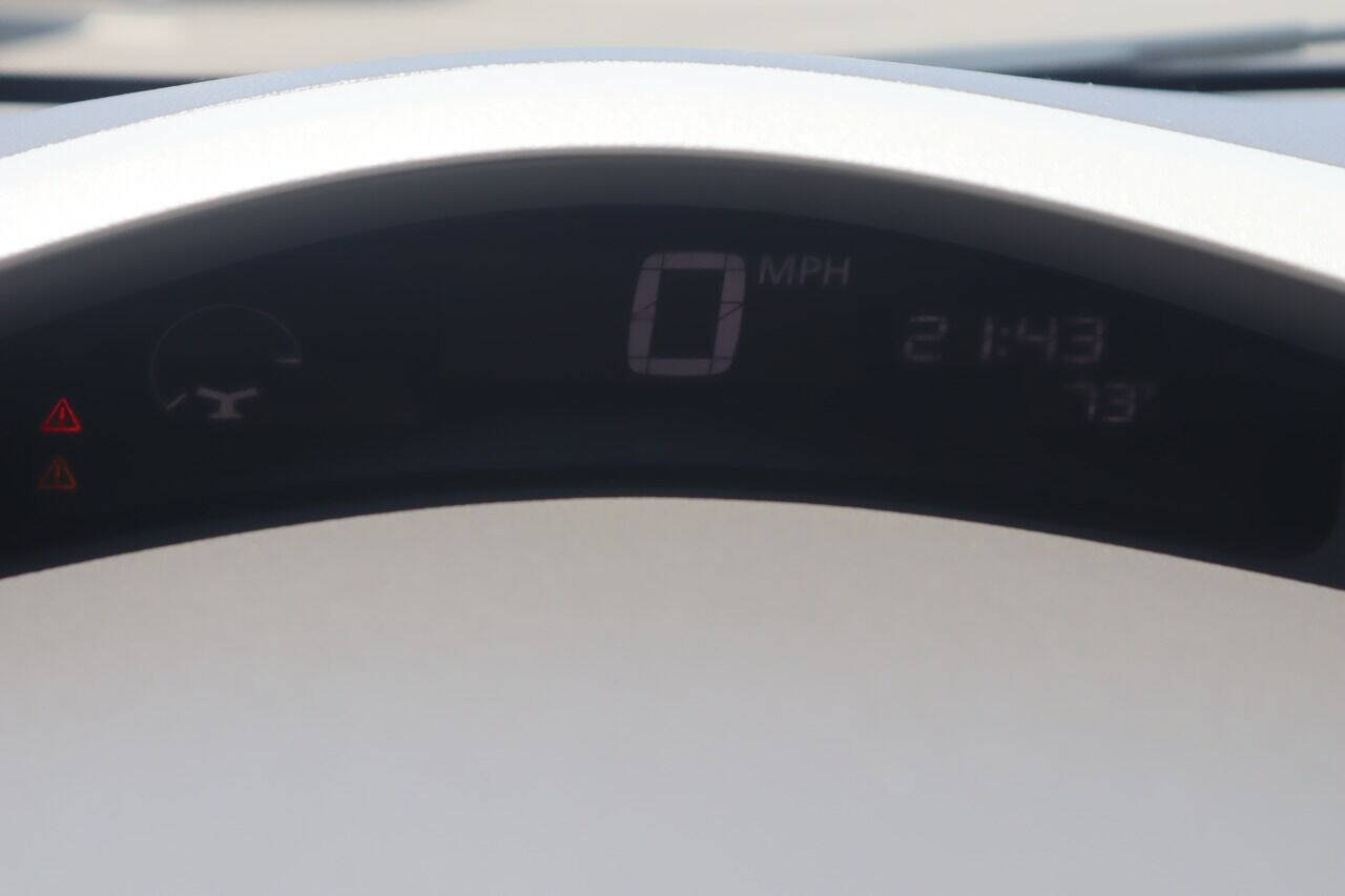 Used 2012 Nissan Leaf SL FWD image 17