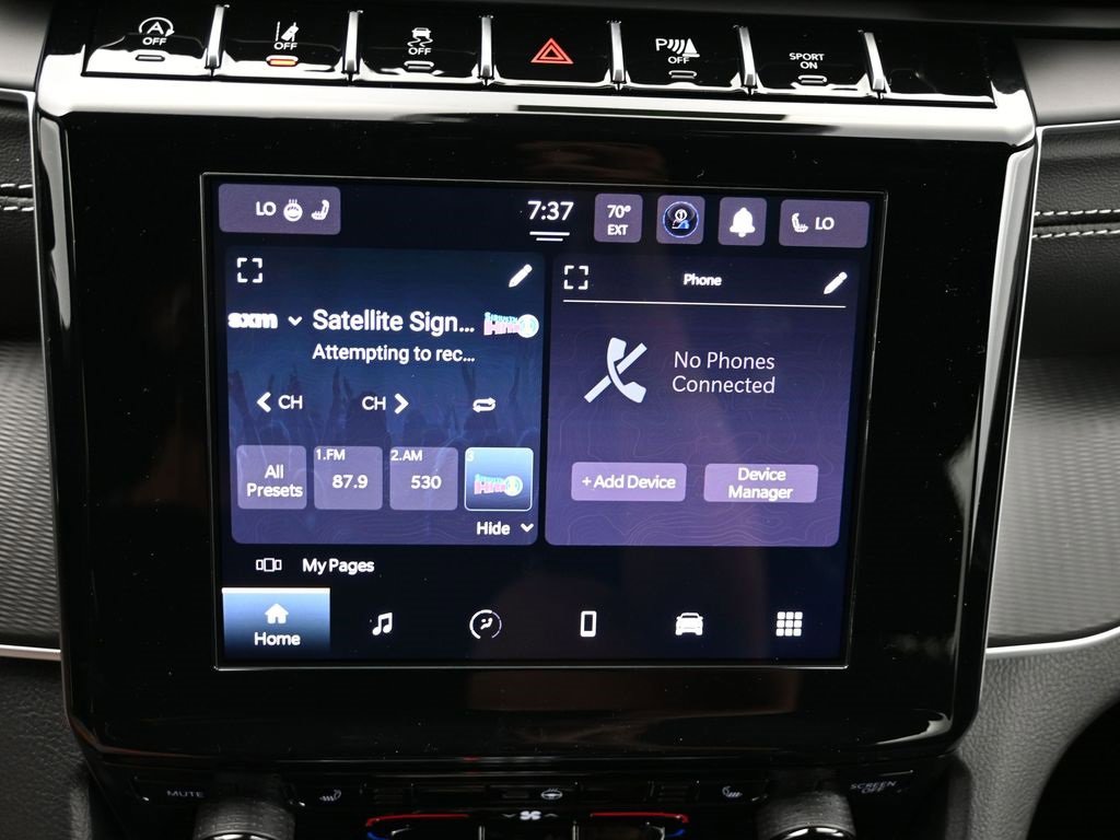 New 2025 Jeep Grand Cherokee L Laredo w/ Luxury Tech Group I image 30