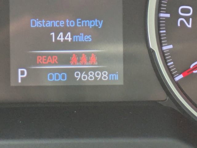Used 2021 Toyota RAV4 XLE FWD image 30
