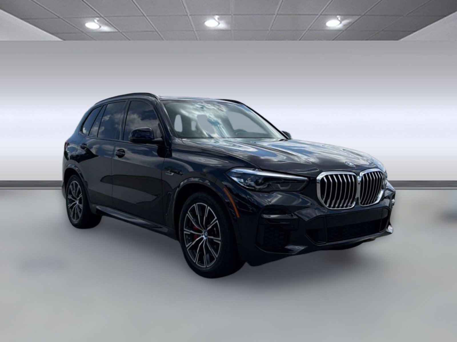 Used 2022 BMW X5 xDrive45e w/ M Sport Package AWD/4WD image 6